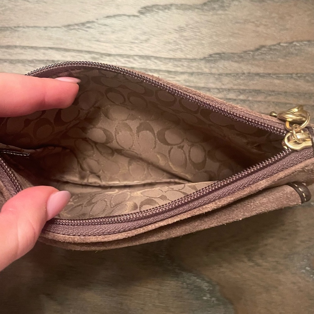 Coach Suede Soho Buckle Baguette - Picture 3 of 3